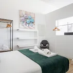 Home2book Modern Cozy *