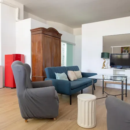 Home2book Modern Cozy Appartamento *